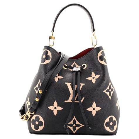 borsa bicolore louis vuitton|louis vuitton monogram purse.